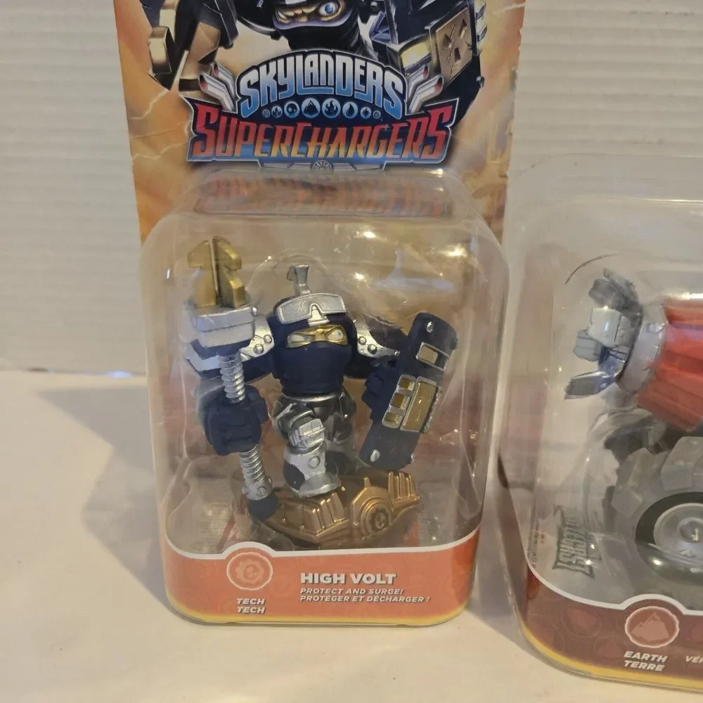 Skylanders SuperChargers High Volt‎ Tech & Thump Truck Land Earth - NEW/SEALED